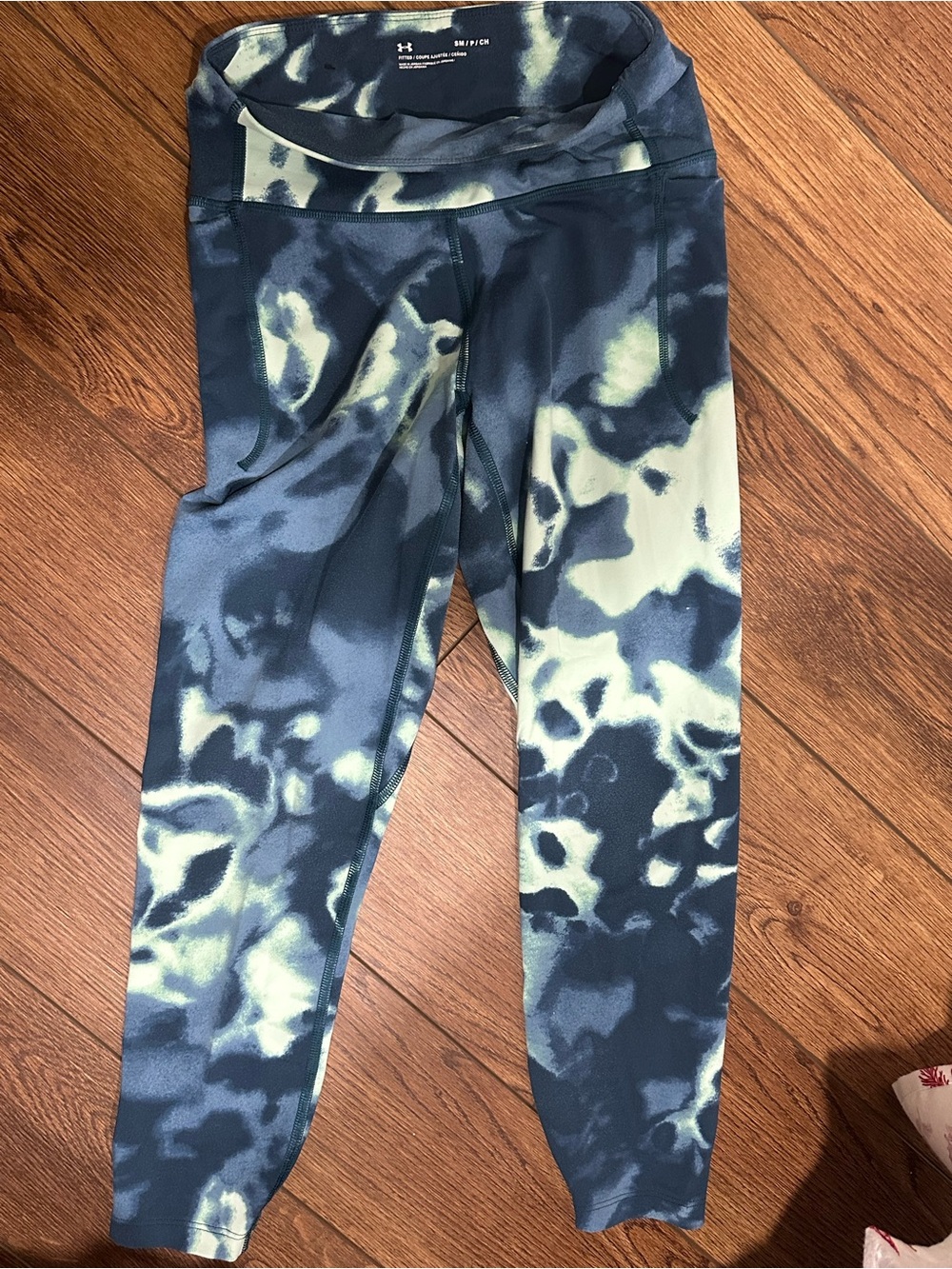 Under Armour Navy & Light Green Tie-Dye Leggings